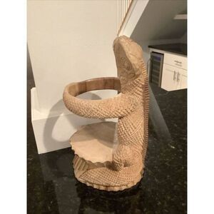 Lizard WINE BOTTLE HOLDER HAND CARVED WOOD ART HOME DECOR ISLAND TIKI BAR